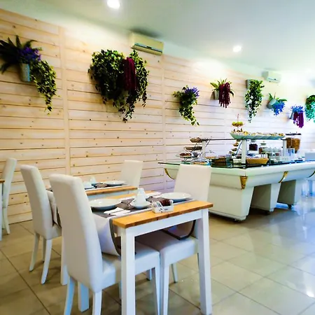 Darival Nomentana فندق 3*