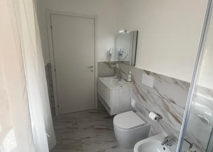 Darival Nomentana فندق 3*