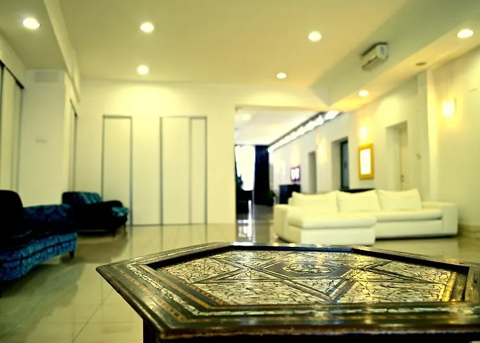 Darival Nomentana فندق 3*