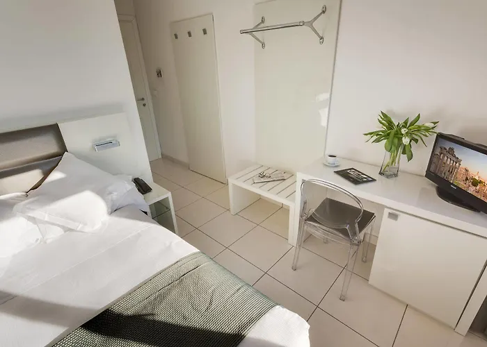 Darival Nomentana فندق 3*